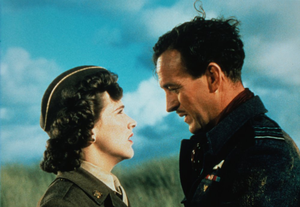 Kim Hunter with David Niven in A Matter of Life and Death (1946)